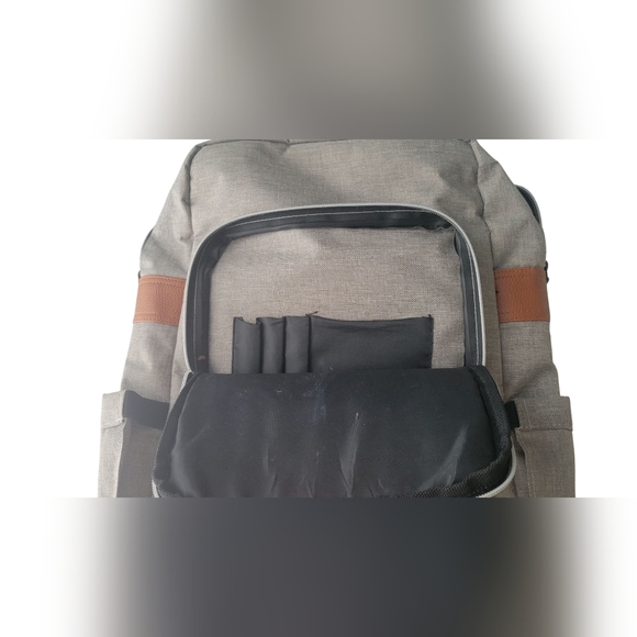 Kindred Backpack - Picture 8 of 14